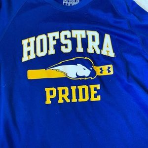 Hofstra t shirt